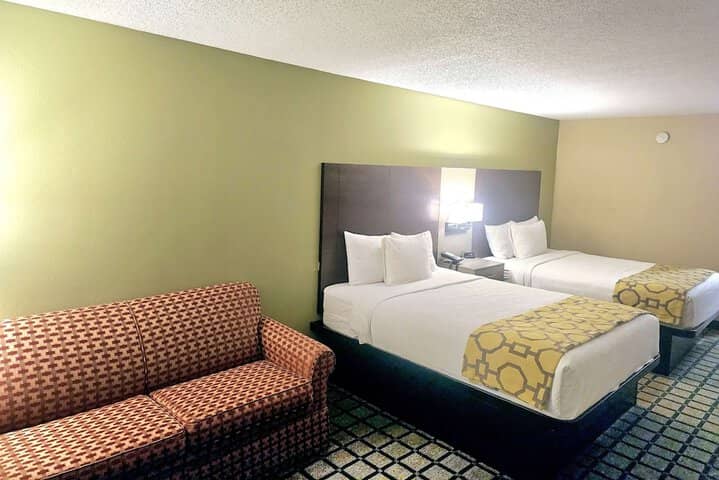 Room 28 of 36